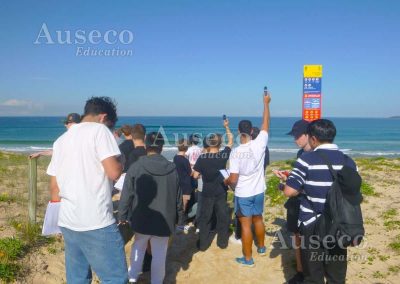 outdoor environmental education at Cronulla Beach